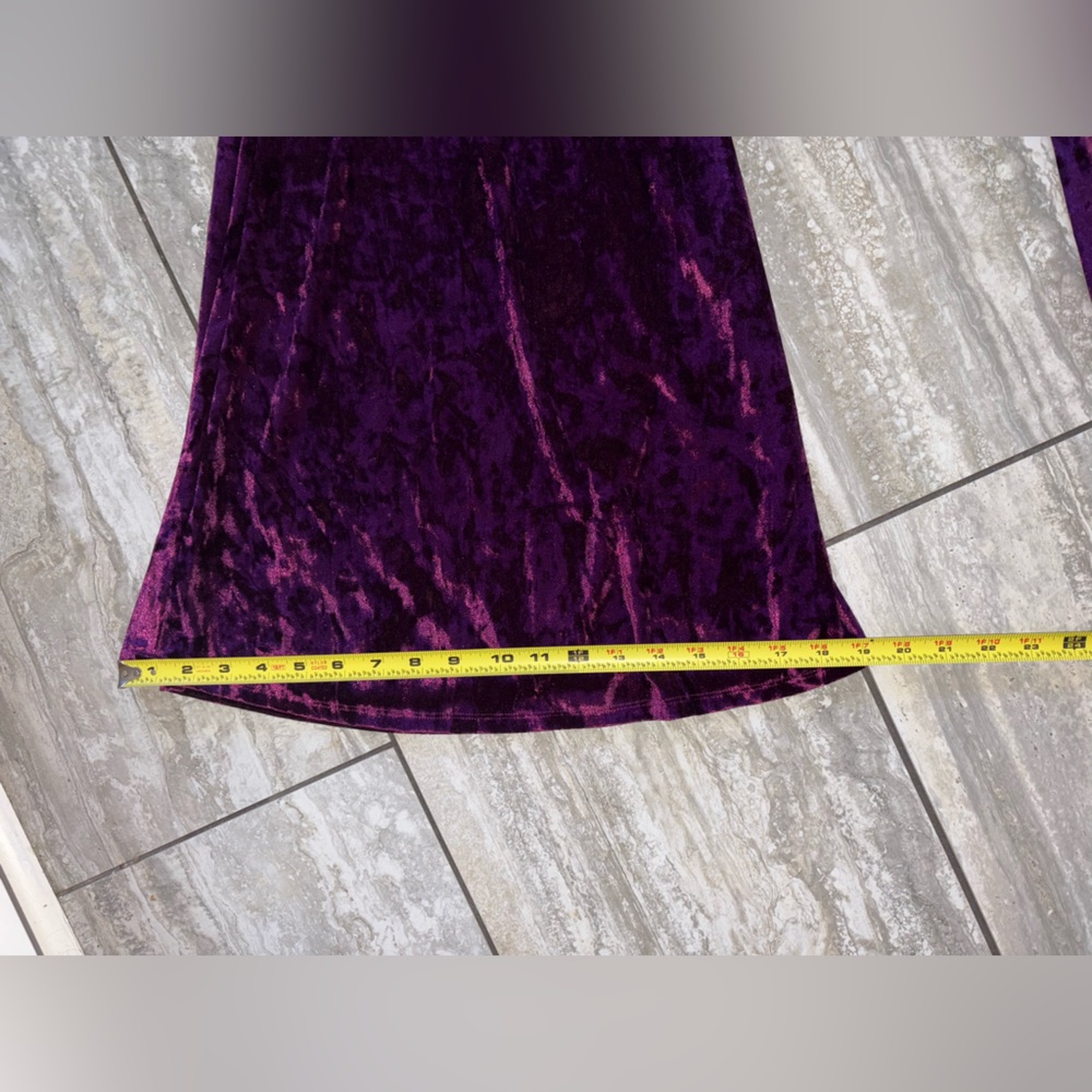 NEW Warrior Within Designs LARGE Women’s Purple Velvet Flare Jumpsuit Onesie - Picture 6 of 10